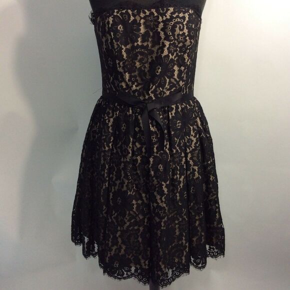 Robert Rodriguez Neiman Marcus Black Lace Dress 6 - Picture 1 of 11